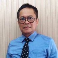 DR. Ukas Suhasfaputra, MH.